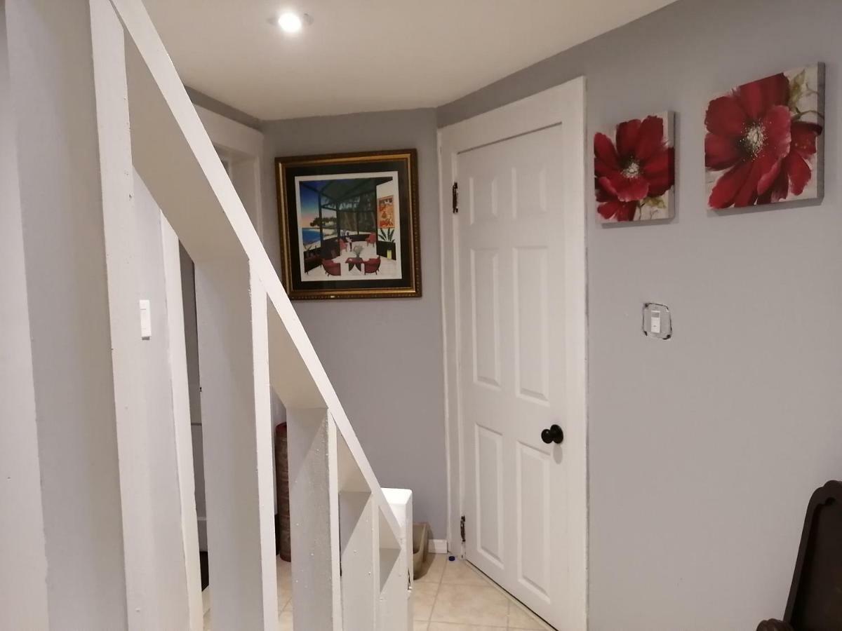 Cozy Basement Bedroom นูวาร์ก ภายนอก รูปภาพ
