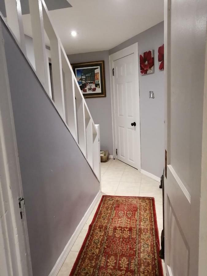 Cozy Basement Bedroom นูวาร์ก ภายนอก รูปภาพ